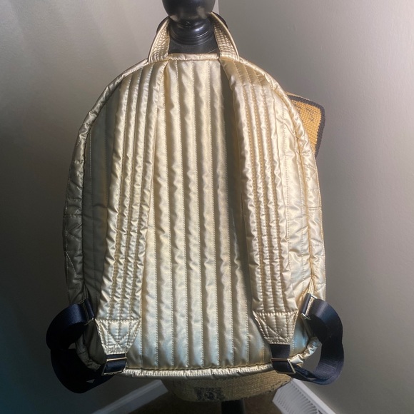 ♥️💖 NWT Michael Kors Winnie Pale Gold Metallic Nylon Large Backpack Bag $448 - Picture 9 of 15